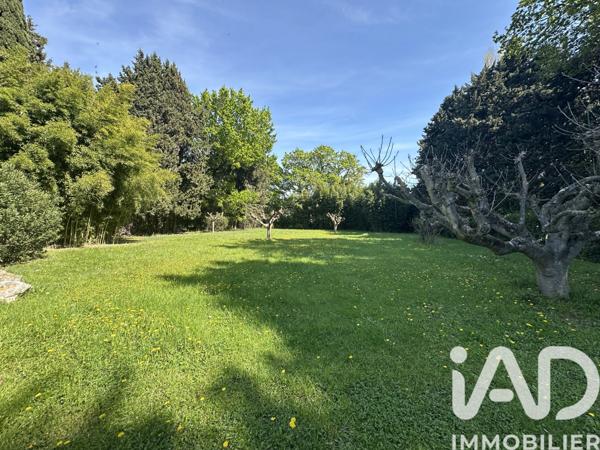 Maison à vendre 7 pièces 187 m² Morières-lès-Avignon