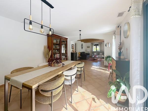 Maison à vendre 7 pièces 187 m² Morières-lès-Avignon