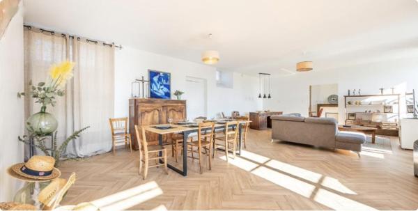 Maison 6 pièces - 230 m²