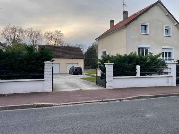 Spacieuse maison familiale à la Rochette 77