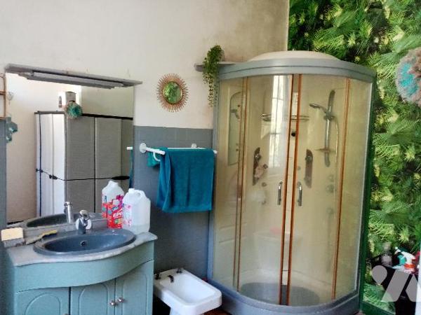MAISON FAMILIALE avec VUE EXCEPTIONNELLE SUR LA LOIRE au CALME à 5 mn de NEVERS