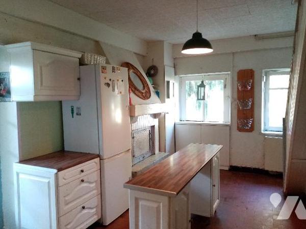 MAISON FAMILIALE avec VUE EXCEPTIONNELLE SUR LA LOIRE au CALME à 5 mn de NEVERS