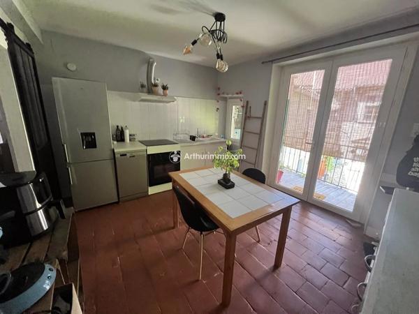 Location                                                      Appartement
                        
                     2 pièces                      58 m2                     à Millau