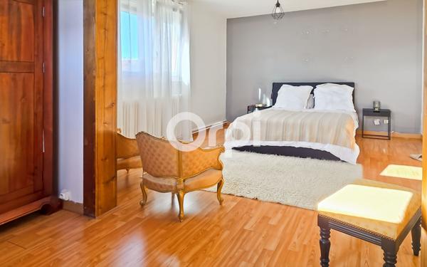 Maison à vendre    7 pièces •  Survilliers