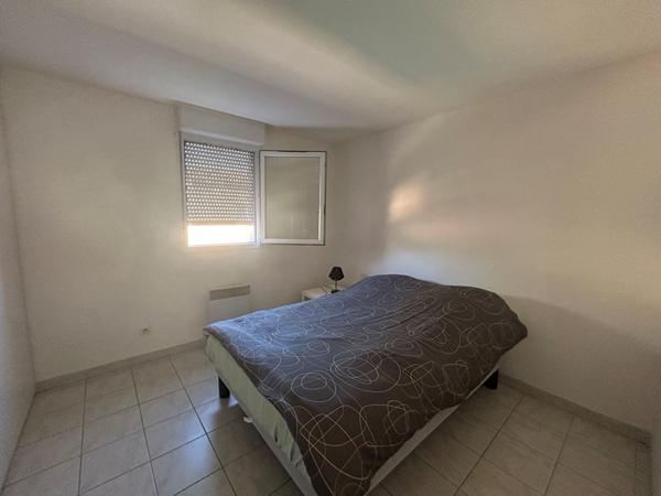 Appartement Marguerittes 2 pièce(s) 66 m2