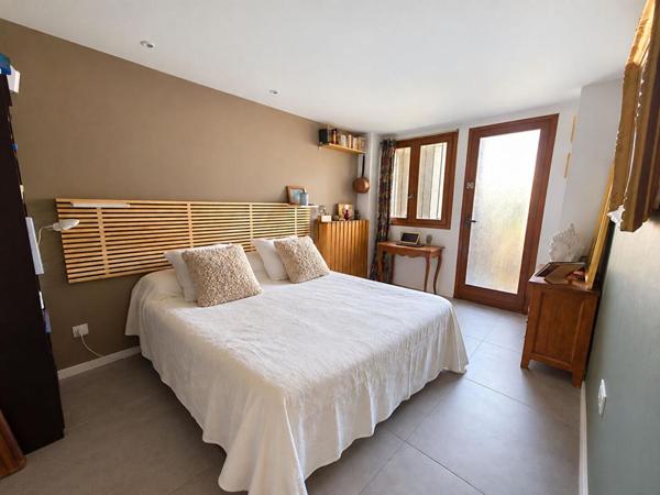 TOULON CLARET, 126 M², 3 CHAMBRES + BUREAU