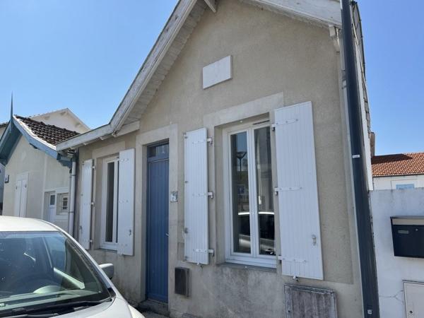 Maison à vendre 234 300 € Fouras 2 p 36 m² DPE