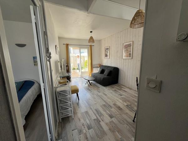 Maison à vendre 234 300 € Fouras 2 p 36 m² DPE