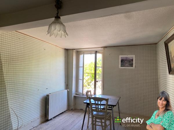 Maison 3 pièces - 136 m² Exclusivité efficity