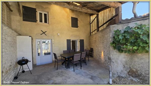 Ensemble immobilier à vendre 14 pièces LES EGLISES D'ARGENTEUIL (17)- maison principale + gîte + dépendances
