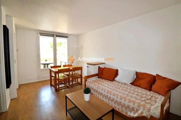 Vente                                                      Appartement
                        
                     2 pièces                      28 m2                     à Le Grau-du-Roi