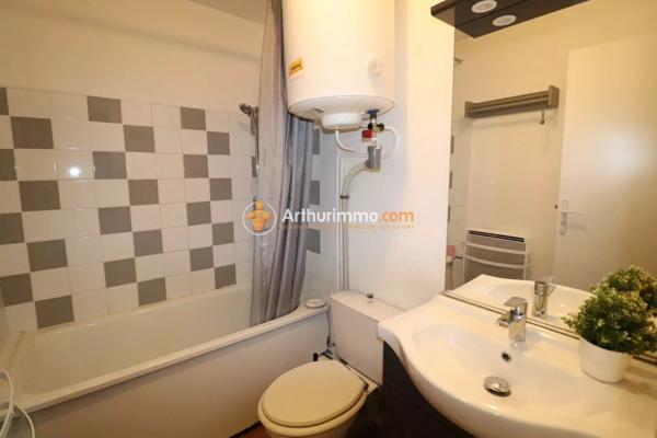 Vente                                                      Appartement
                        
                     2 pièces                      28 m2                     à Le Grau-du-Roi