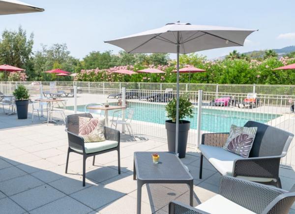 INVESTISSEMENT LOCATIF – Mandelieu-la-Napoule – Résidence de tourisme Comfort Aparthotel Cannes Mandelieu - 6,02 % de rentabilité