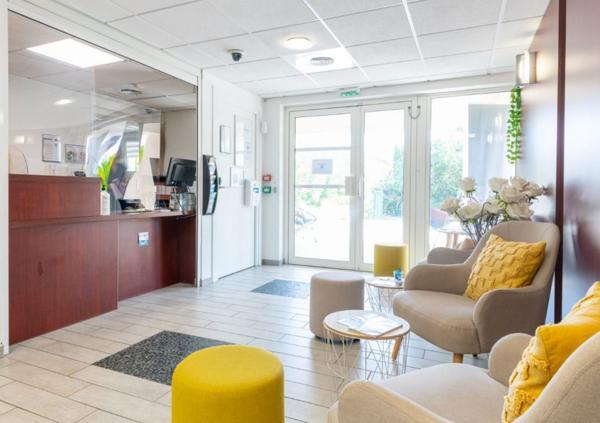 INVESTISSEMENT LOCATIF – Mandelieu-la-Napoule – Résidence de tourisme Comfort Aparthotel Cannes Mandelieu - 6,02 % de rentabilité