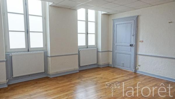 Location appartement Moulins - 2 pièce(s) - 53 m² - 425 €/mois