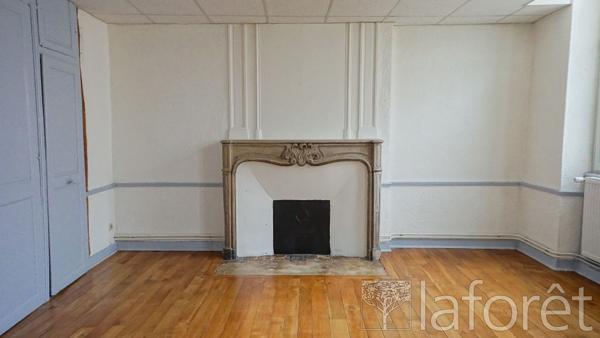 Location appartement Moulins - 2 pièce(s) - 53 m² - 425 €/mois
