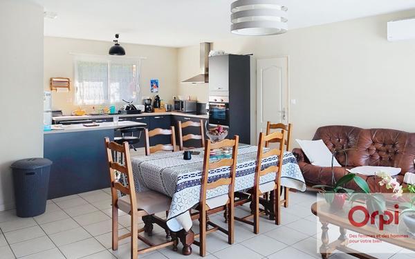 Maison à vendre    4 pièces •  Le Lardin-Saint-Lazare