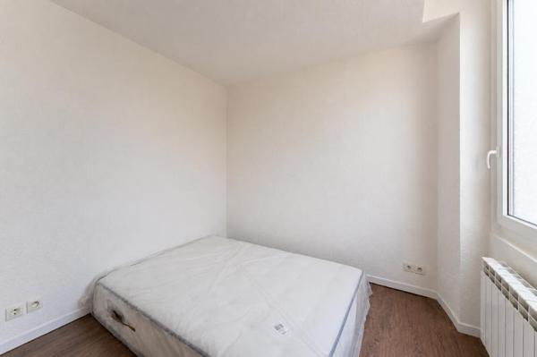 Appartement à vendre 205 000 € Bordeaux 2 p 36 m² DPE E