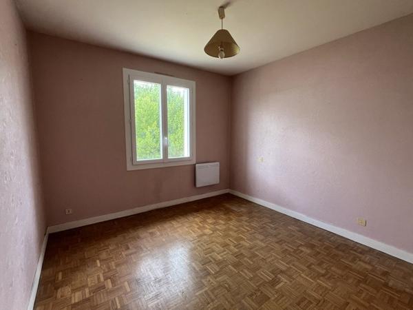 Maison à louer 800 € CC Ribérac 4 p 82 m² DPE D