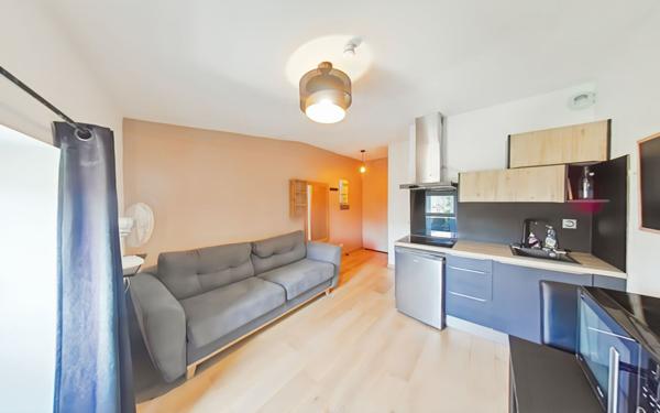 Appartement à louer    1 pièce • 17,23 m2 Valence