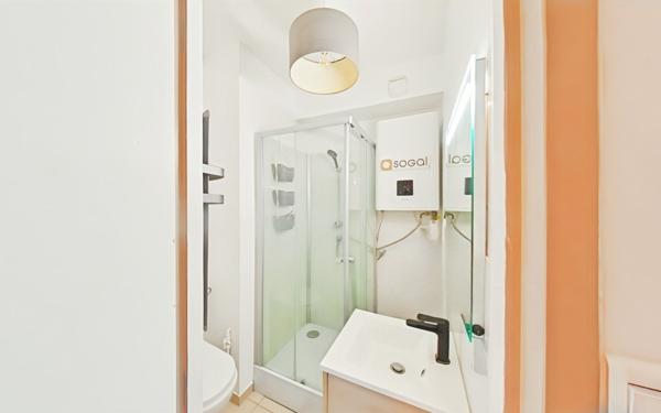 Appartement à louer    1 pièce • 17,23 m2 Valence
