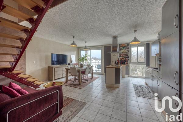 Appartement à vendre 5 pièces 140 m² Saint-Égrève