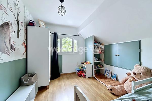 Appartement à vendre 5 pièces de 102,77 m² à Éragny
