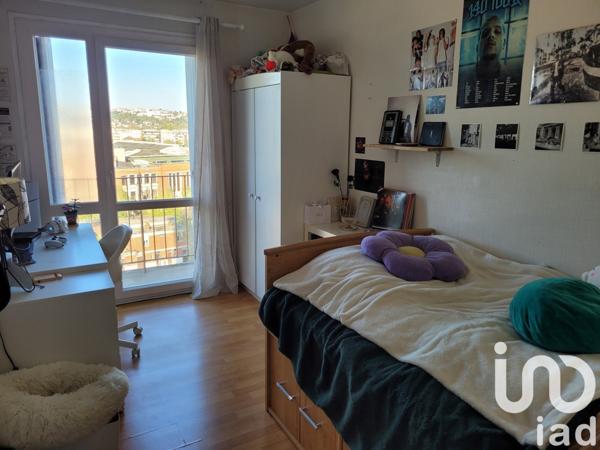 Appartement 5 pièces de 94 m² à Eaubonne (95600)