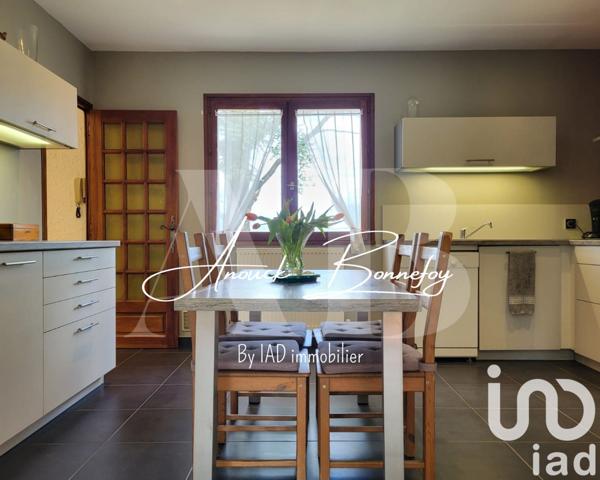 Maison traditionnelle 4 pièces de 105 m² à Bourg-de-Péage (26300)