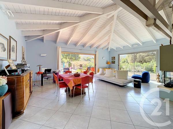 Maison à vendre  4 pièces - 152,87 m 2   SANTA MARIA SICHE  - 201