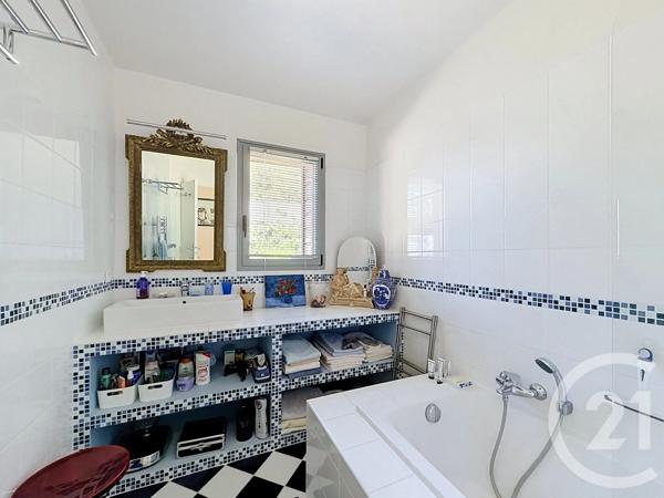 Maison à vendre  4 pièces - 152,87 m 2   SANTA MARIA SICHE  - 201