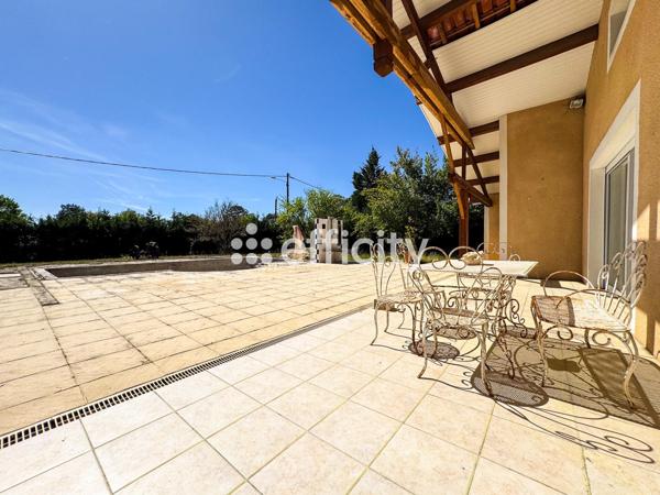 Maison 3 pièces - 124 m² Exclusivité