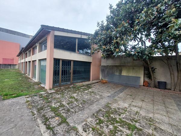 BEZONS Maison 70m2 + Dépendance 300 m2 €978 000 ** - Référence 4439