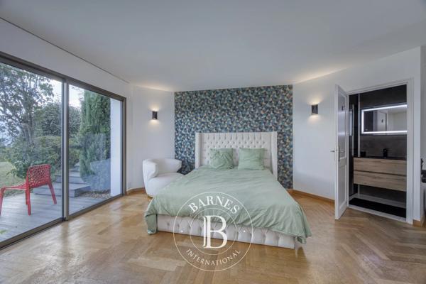 Lucinges, Maison 4 Chambres -  435 m² à vendre