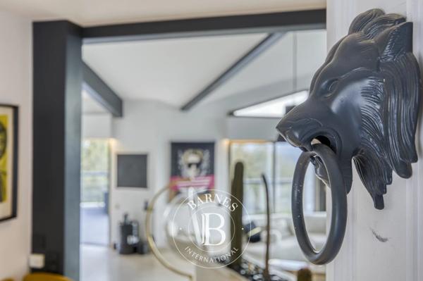 Lucinges, Maison 4 Chambres -  435 m² à vendre