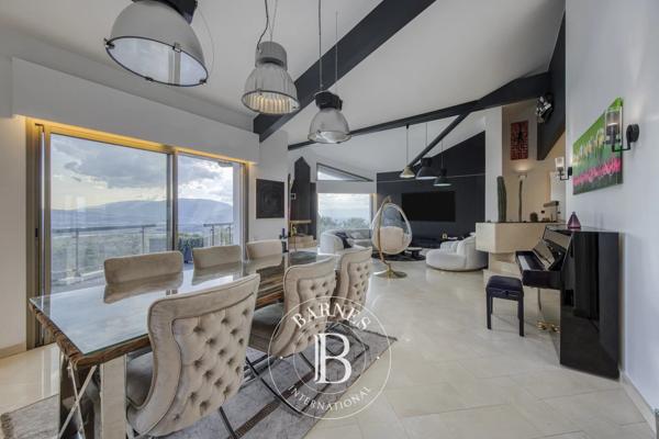 Lucinges, Maison 4 Chambres -  435 m² à vendre