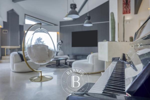 Lucinges, Maison 4 Chambres -  435 m² à vendre