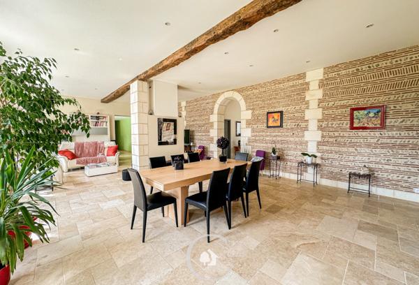 Prigonrieux (24130) DEMEURE BOURGEOISE BERGERAC 387M2 - 4 SUITES - PISCINE - DEPENDANCES - GARAGES - 18 HA