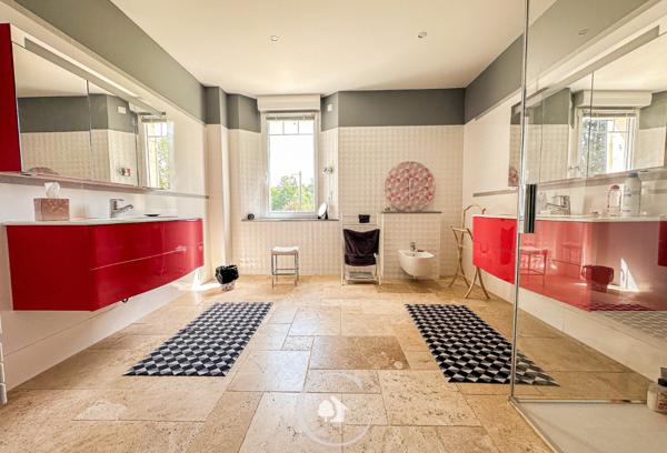 Prigonrieux (24130) DEMEURE BOURGEOISE BERGERAC 387M2 - 4 SUITES - PISCINE - DEPENDANCES - GARAGES - 18 HA