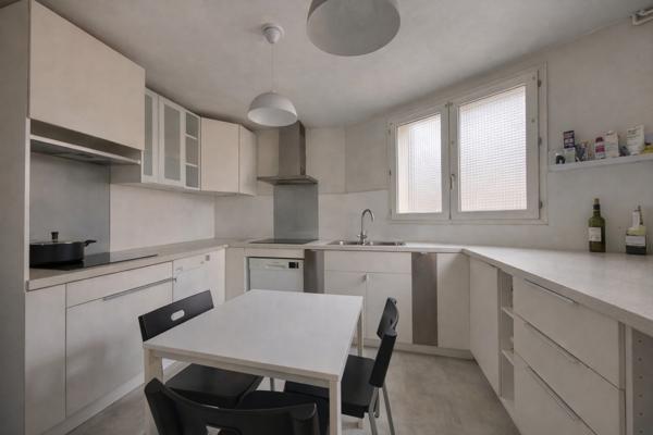 Maison indépendante proche gare et écoles à pieds !