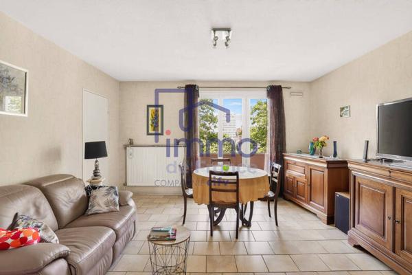 Appartement 4 pièces                                        - 69008 Lyon 8e  Arrondissement Réf : 21718