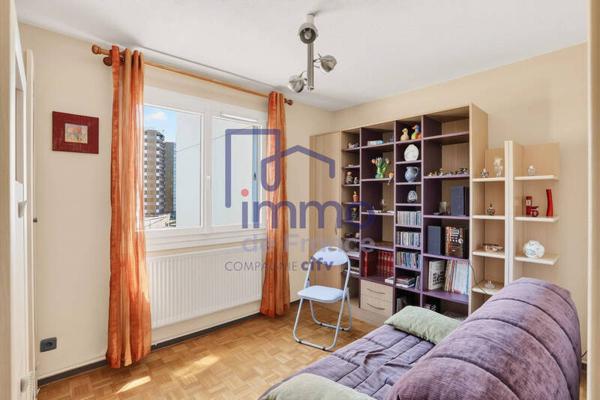 Appartement 4 pièces                                        - 69008 Lyon 8e  Arrondissement Réf : 21718