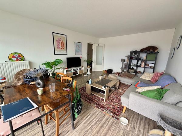 33000 BORDEAUX A VENDRE APPARTEMENT T2 DE 50 m²  AVEB BALCON