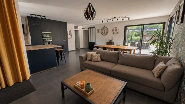 Vente                                                      Maison
                        
                     5 pièces                      115 m2                     à Cormeilles