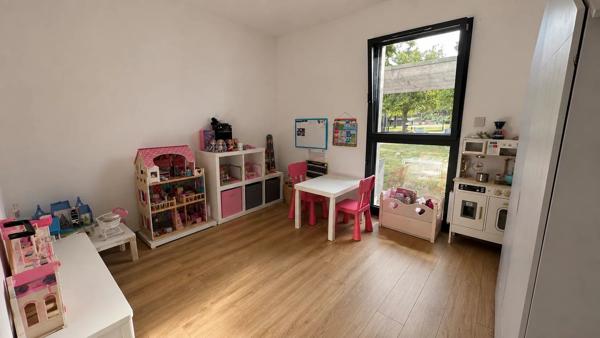 Vente                                                      Maison
                        
                     5 pièces                      115 m2                     à Cormeilles