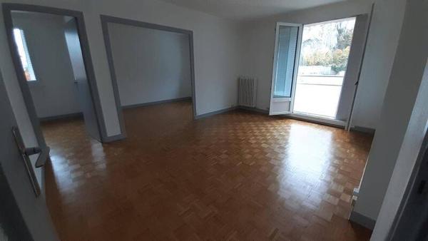 Appartement 4 pièces                                        - 38600 Fontaine Réf : 5466
