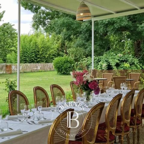 Lisle-sur-Tarn, Manoir  1 300 m² à vendre
