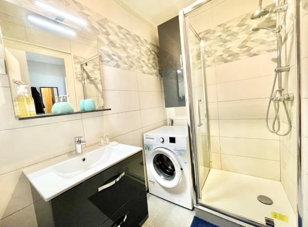 Appartement Saint Nazaire 1 pièce(s) 30.92 m2