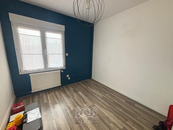 À proximité de la citadelle - Maison 4 pièces avec garage