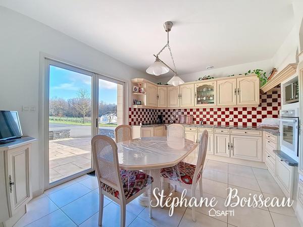 MAISON DE 10 PIECES 49140 SEICHES SUR LE LOIR